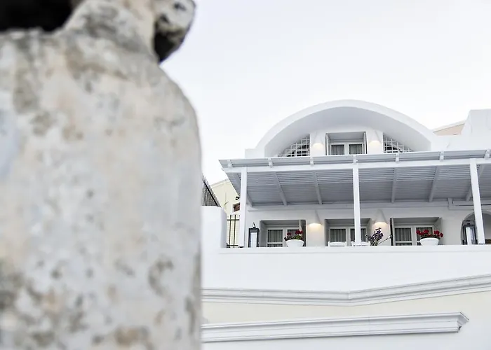 Erofili Fira (Santorini)