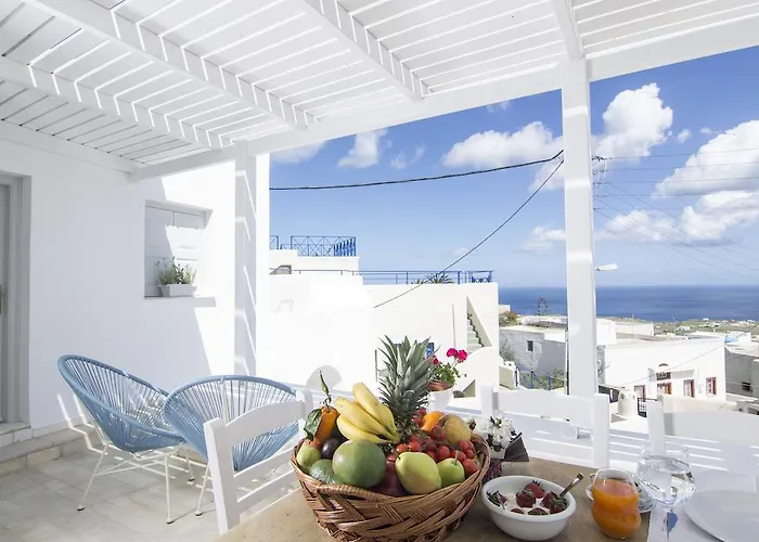 Erofili Fira (Santorini)